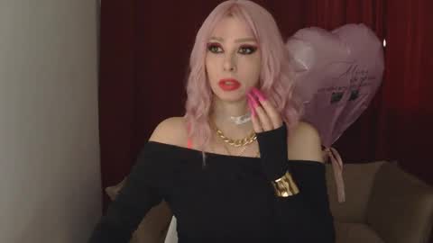 Snapshot of whitequeen888 chatting on 16, 2, 2025 White Queen online show from 16, 2, 2025