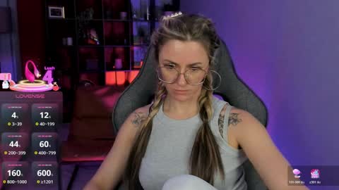 whitneypunnch online show from 31, 3, 2026