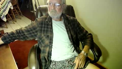 whofcares2 online show from 15, 11, 2025