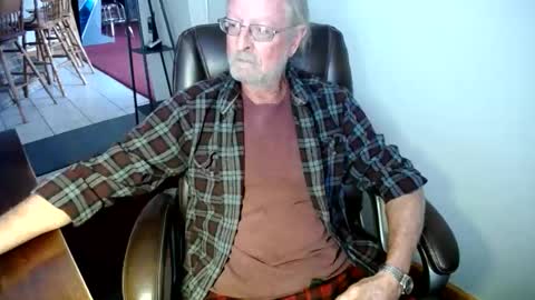 whofcares2 online show from 17, 2, 2026