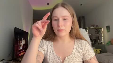 Alisa online show from 15, 2, 2026