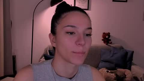 Snapshot of whoislulu chatting on 4, 12, 2025 whoislulu online show from 4, 12, 2025