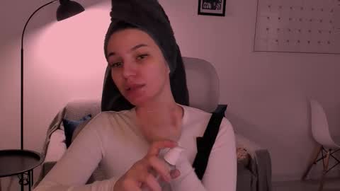 Snapshot of whoislulu chatting on 9, 2, 2026 whoislulu online show from 9, 2, 2026