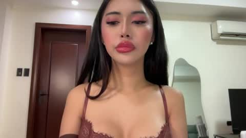 Snapshot of whoss_sofia chatting on 26, 6, 2026 Sofia online show from 26, 6, 2026