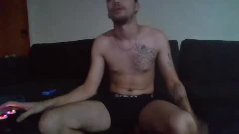 whosten0 online show from 28, 9, 2025