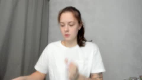 Snapshot of why_again_me chatting on 19, 2, 2026 Veronica online show from 19, 2, 2026