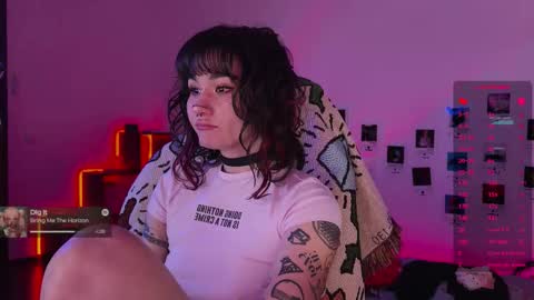 Snapshot of whysosweet chatting on 20, 10, 2025 iggy iggz online show from 20, 10, 2025