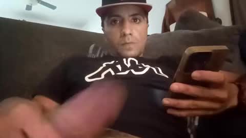 whyyuhcare7022 online show from 19, 11, 2025