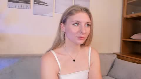 Mia online show from 8, 7, 2026