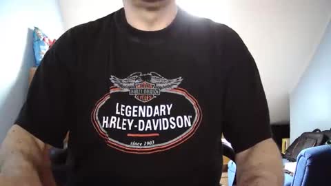 Snapshot of wickes71 chatting on 18, 12, 2025 Tommy online show from 18, 12, 2025