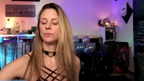 Snapshot of widthofapeach chatting on 27, 1, 2025 Gretchen  Jimmy online show from 27, 1, 2025