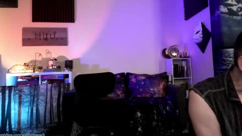 Snapshot of widthofapeach chatting on 16, 2, 2025 Gretchen  Jimmy online show from 16, 2, 2025
