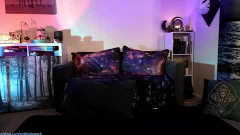Snapshot of widthofapeach chatting on 24, 2, 2025 Gretchen  Jimmy online show from 24, 2, 2025