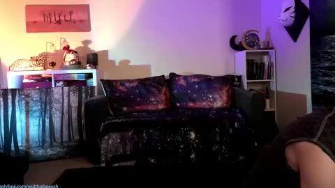 Snapshot of widthofapeach chatting on 8, 3, 2025 Gretchen  Jimmy online show from 8, 3, 2025