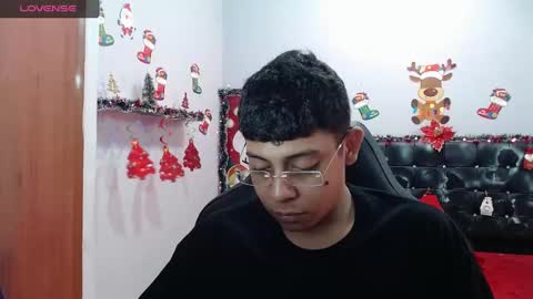 Snapshot of wiilliam_20 chatting on 2, 1, 2025 wiilliam online show from 2, 1, 2025
