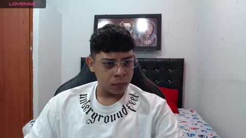 Snapshot of wiilliam_20 chatting on 13, 2, 2025 wiilliam online show from 13, 2, 2025