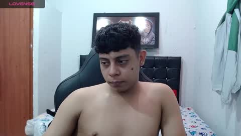 Snapshot of wiilliam_20 chatting on 15, 2, 2025 wiilliam online show from 15, 2, 2025