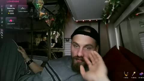 wilclyde1996 online show from 28, 11, 2025