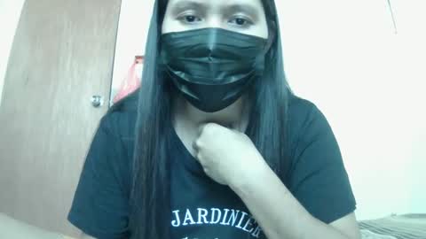 wild984501 online show from 3, 1, 2025