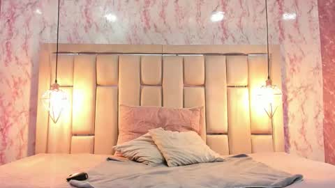 wild_firee_ online show from 14, 11, 2025