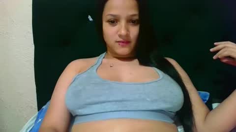 Snapshot of wild_moanaa chatting on 8, 2, 2025 Jennifer wild online show from 8, 2, 2025