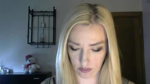 Snapshot of wild_silk_desire chatting on 30, 1, 2025 Alina online show from 30, 1, 2025