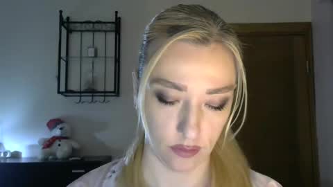 Snapshot of wild_silk_desire chatting on 22, 2, 2025 Alina online show from 22, 2, 2025