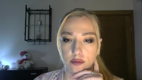 Snapshot of wild_silk_desire chatting on 22, 2, 2025 Alina online show from 22, 2, 2025