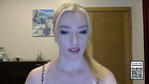 Snapshot of wild_silk_desire chatting on 20, 9, 2025 Alina online show from 20, 9, 2025