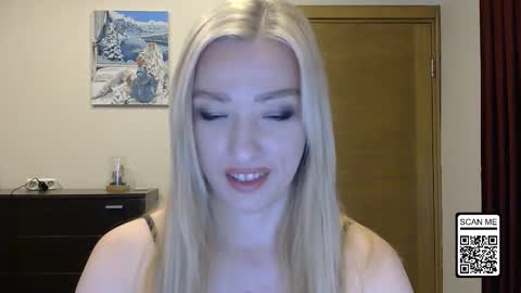 Snapshot of wild_silk_desire chatting on 25, 9, 2025 Alina online show from 25, 9, 2025