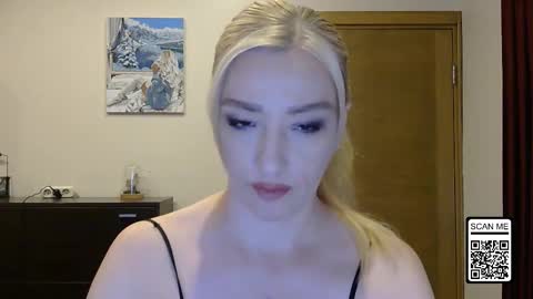 Snapshot of wild_silk_desire chatting on 27, 9, 2025 Alina online show from 27, 9, 2025