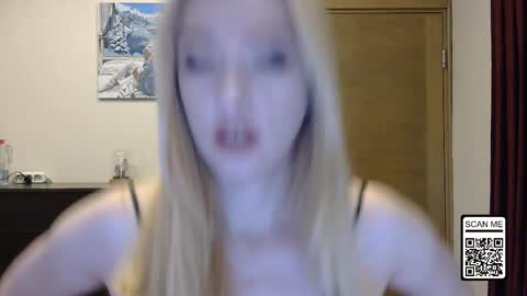 Snapshot of wild_silk_desire chatting on 5, 10, 2025 Alina online show from 5, 10, 2025