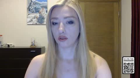 Snapshot of wild_silk_desire chatting on 6, 10, 2025 Alina online show from 6, 10, 2025