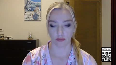 Snapshot of wild_silk_desire chatting on 14, 10, 2025 Alina online show from 14, 10, 2025