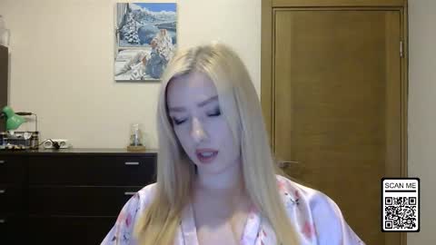 Snapshot of wild_silk_desire chatting on 18, 10, 2025 Alina online show from 18, 10, 2025