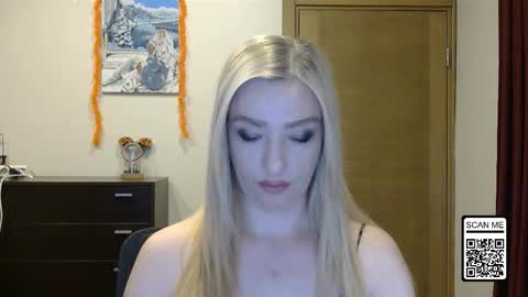 Snapshot of wild_silk_desire chatting on 3, 11, 2025 Alina online show from 3, 11, 2025