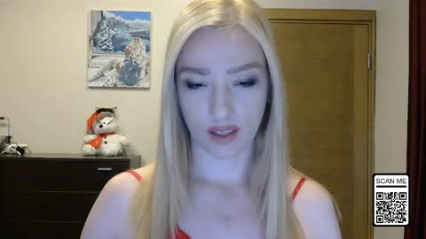 Snapshot of wild_silk_desire chatting on 17, 11, 2025 Alina online show from 17, 11, 2025