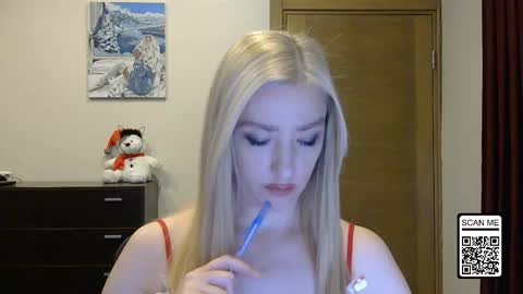 Snapshot of wild_silk_desire chatting on 28, 11, 2025 Alina online show from 28, 11, 2025