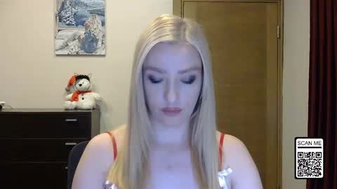 Snapshot of wild_silk_desire chatting on 1, 12, 2025 Alina online show from 1, 12, 2025