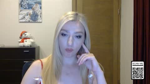 Snapshot of wild_silk_desire chatting on 13, 12, 2025 Alina online show from 13, 12, 2025