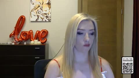 Snapshot of wild_silk_desire chatting on 27, 2, 2026 Alina online show from 27, 2, 2026