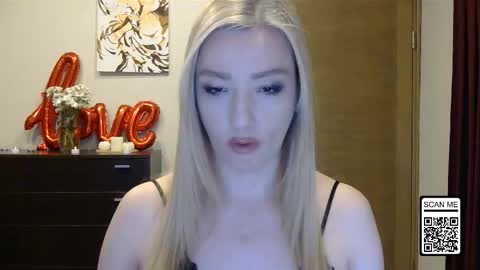 Snapshot of wild_silk_desire chatting on 1, 3, 2026 Alina online show from 1, 3, 2026