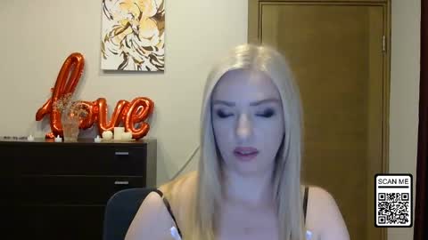 Snapshot of wild_silk_desire chatting on 11, 3, 2026 Alina online show from 11, 3, 2026