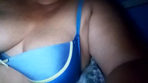 Snapshot of wild_thickpussy69 chatting on 18, 10, 2025 wild_thickpussy69 online show from 18, 10, 2025