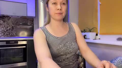 Snapshot of wildcatling chatting on 10, 1, 2025 Olivia online show from 10, 1, 2025