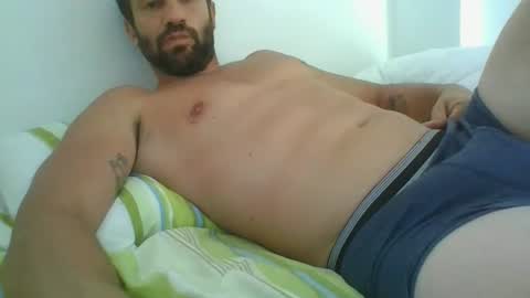 Snapshot of wildcouplewild chatting on 10, 9, 2025 wildcouplewild online show from 10, 9, 2025