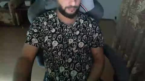 wildcrazypussy online show from 4, 2, 2026