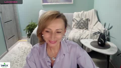 Snapshot of wildelione03 chatting on 5, 5, 2026 Helen online show from 5, 5, 2026