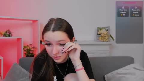 Kara online show from 6, 10, 2025