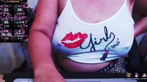 Snapshot of wildhotasianx chatting on 20, 9, 2025 wildhotasianx online show from 20, 9, 2025